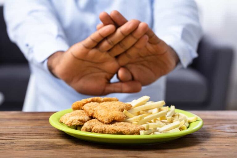 つらい扁桃炎の食事療法ガイド｜症状緩和と再発予防のための食べ物・飲み物