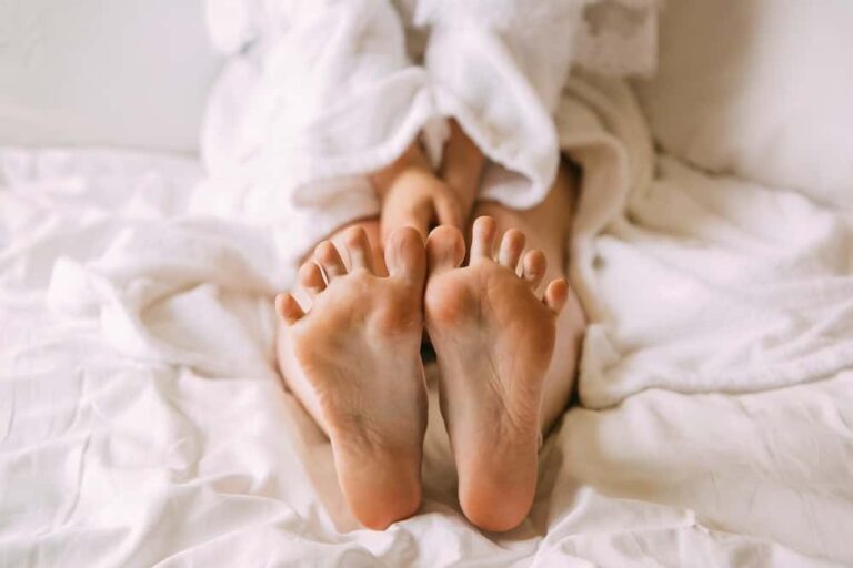 糖尿病と夫婦生活の真実：感染しないが、影響は二人で乗り越える。専門医が解説する性機能と心のケア