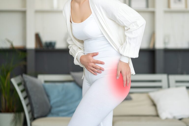 【専門医が徹底解説】特発性大腿骨頭壊死症とは？原因・初期症状から最新治療、難病申請まで