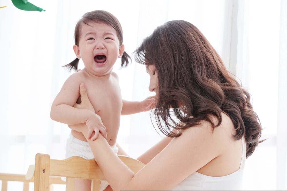 赤ちゃんの便の色でわかること　赤ちゃんの健康をチェックする方法