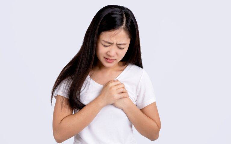 授乳中の乳腺炎ケア:温めるべきか冷やすべきか?最新エビデンスに基づく完全ガイド 11 授乳中の乳腺炎ケア:温めるべきか冷やすべきか?最新エビデンスに基づく完全ガイド