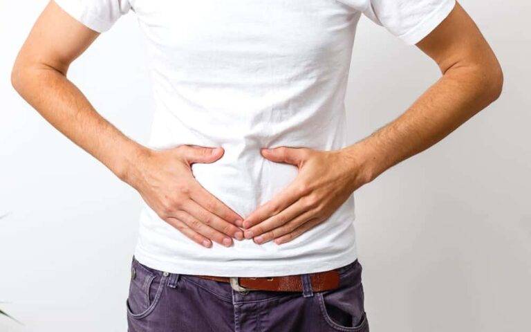 【専門医が監修】直腸がんの初期症状:血便や腹痛は危険?兆候と早期発見の重要性 5 【専門医が監修】直腸がんの初期症状:血便や腹痛は危険?兆候と早期発見の重要性