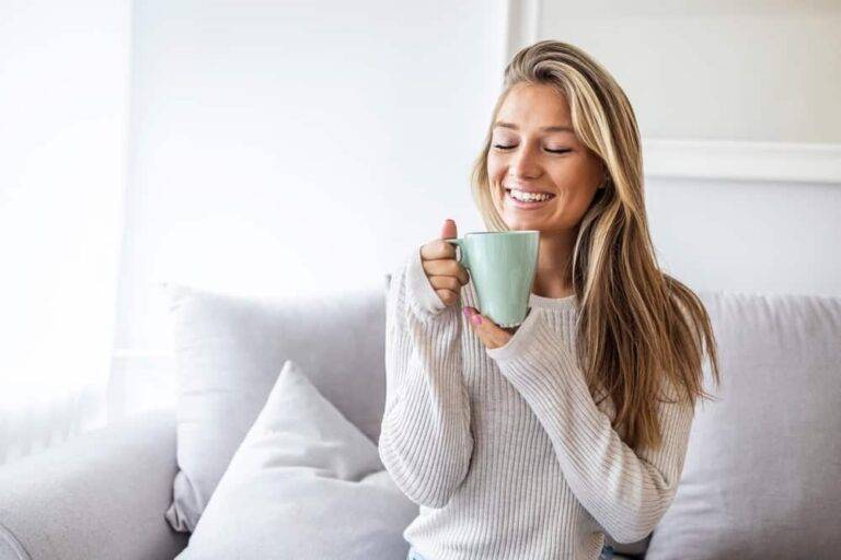 糖尿病でもコーヒーは飲める？血糖値への影響と科学的根拠に基づく正しい飲み方