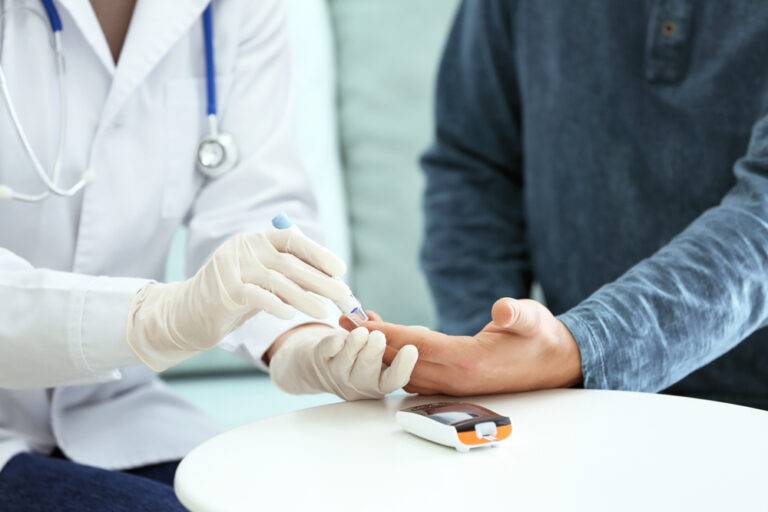 HbA1c 7.2%の全貌：リスクの深層分析とあなたの健康を守るための詳細行動計画