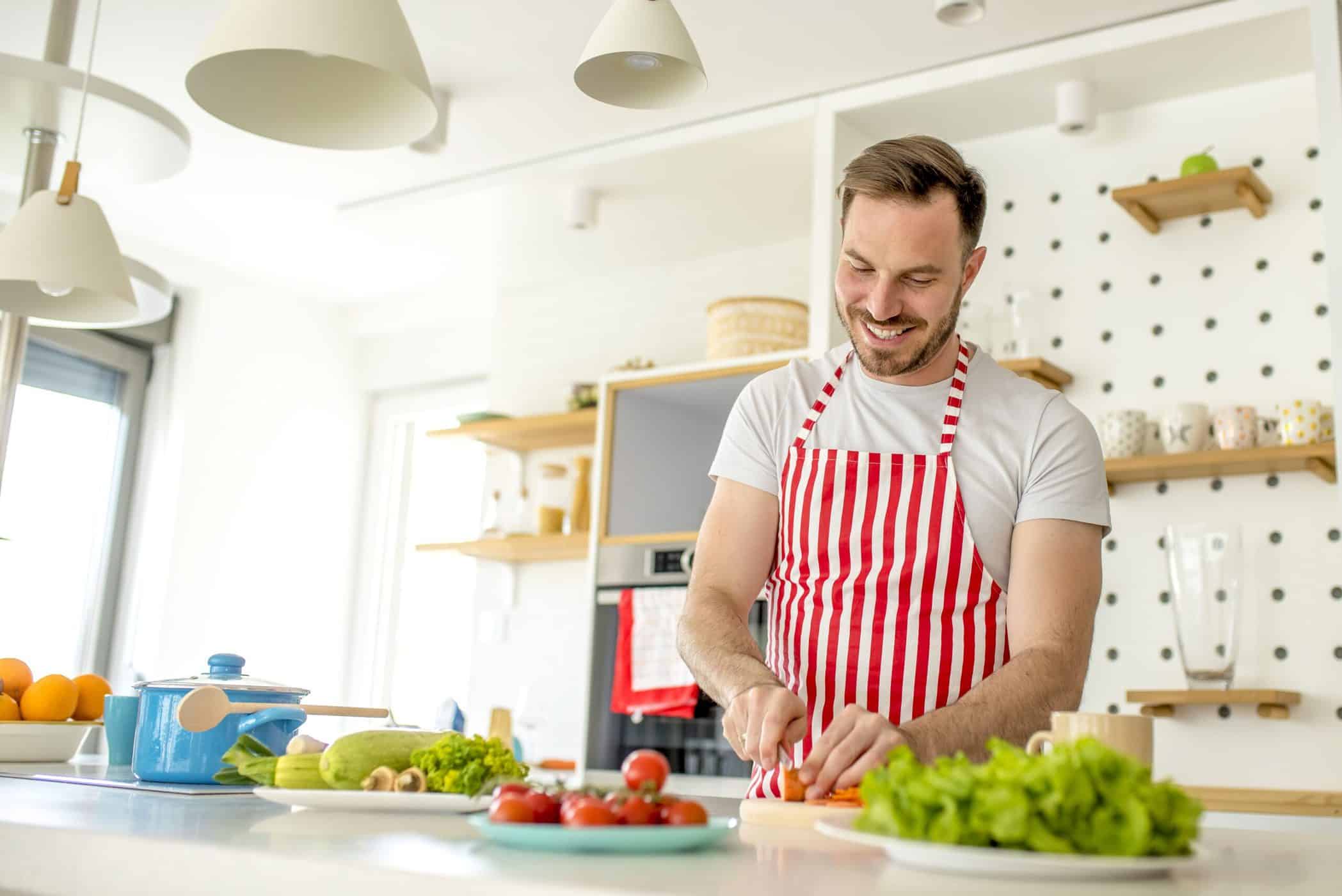 前立腺肥大に効果的な食事とは？| 健康をサポートする栄養素を探る