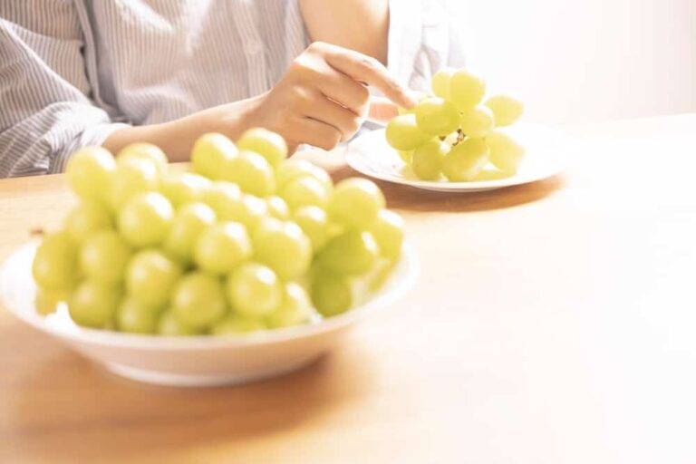 糖尿病患者はぶどうを食べても良い？科学的根拠に基づく完全ガイド：生のぶどう・干しぶどう・ジュースの影響と安全な食べ方