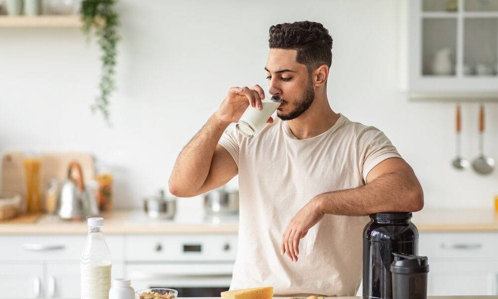 男性の健康Q&A: 豆乳をたくさん飲むことの効果と注意点