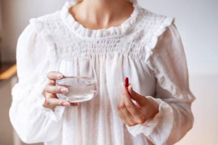 徐放性鉄剤とは？効果・副作用と正しい選び方 – 妊娠中や鉄不足の方へ
