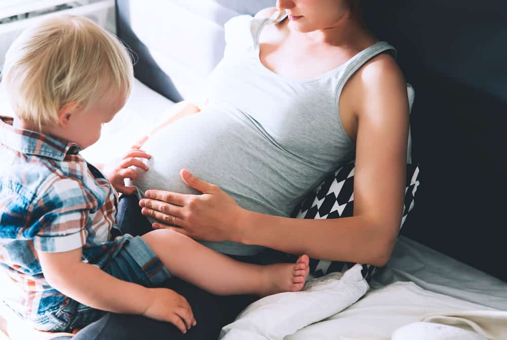 妊婦さんの手足口病：安全性とリスク