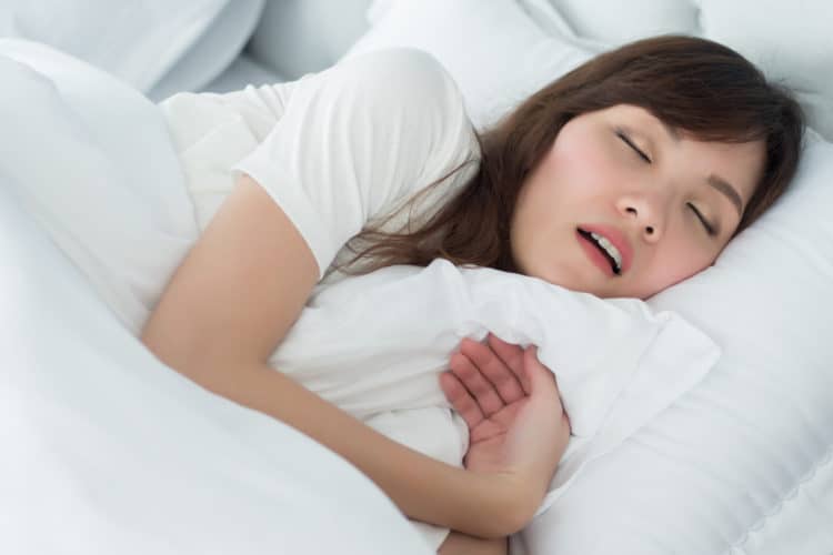 いびきの原因とは？ 睡眠中に大きないびきをかく11の疾患