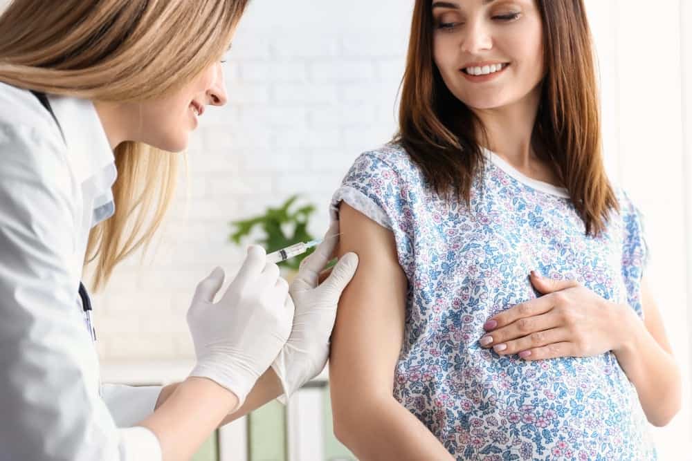 妊婦のTdap（破傷風・ジフテリア・百日咳）ワクチン：費用、時期、副反応と日本の最新情報