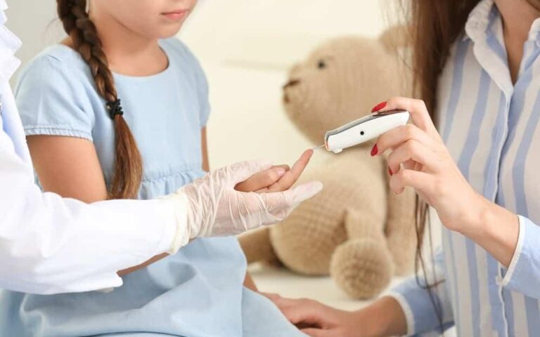 子供も糖尿病になるの？早期発見の兆候と治療法