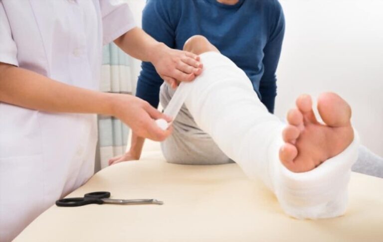 筋骨格系疾患 完全ガイド|症状・診断(レントゲン/MRI)・治療(薬/注射/手術)・リハビリ・予防 6 筋骨格系疾患 完全ガイド|症状・診断(レントゲン/MRI)・治療(薬/注射/手術)・リハビリ・予防