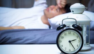 睡眠の回復：日本の肝がん患者における不眠症管理のためのエビデンスに基づくガイド