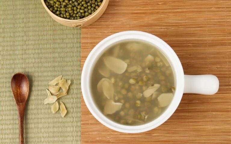 緑豆粥（りょくとうがゆ）：日本の乳児離乳食における栄養学的価値と実践的完全ガイド