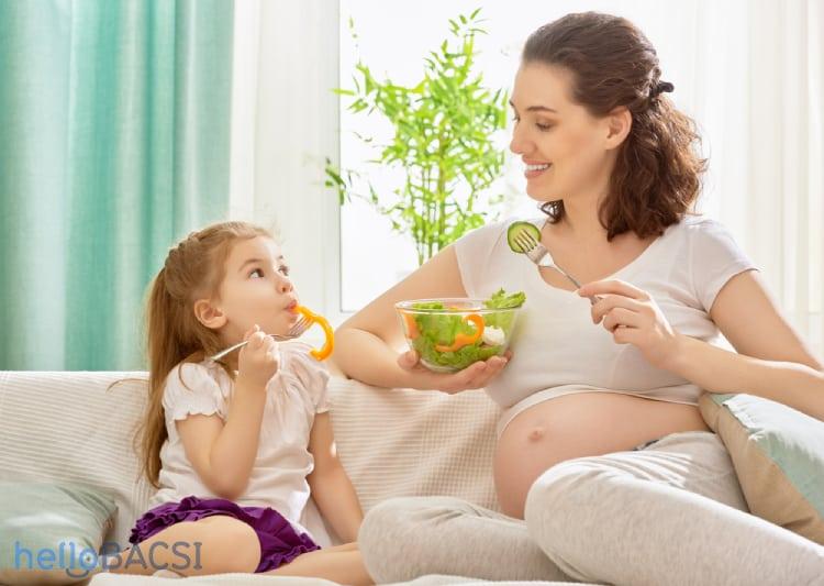 【産婦人科医監修】妊娠中のリンゴ酢は「低温殺菌済み」が絶対条件！効果と全リスク、飲み方の完全ガイド