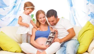 【産婦人科医監修】妊婦帯・腹帯は必要？効果と正しい選び方、人気おすすめ20選｜戌の日の準備も解説