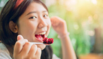 成長期の子どものための完全栄養ガイド：思春期を健やかに乗り越える食事の科学と実践