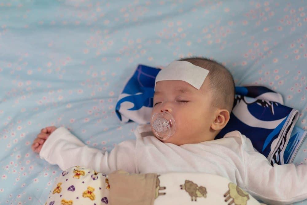 小児科の総合ガイド:発熱・症状・診断・治療・予防接種・発達を専門家が解説 1 小児科の総合ガイド:発熱・症状・診断・治療・予防接種・発達を専門家が解説