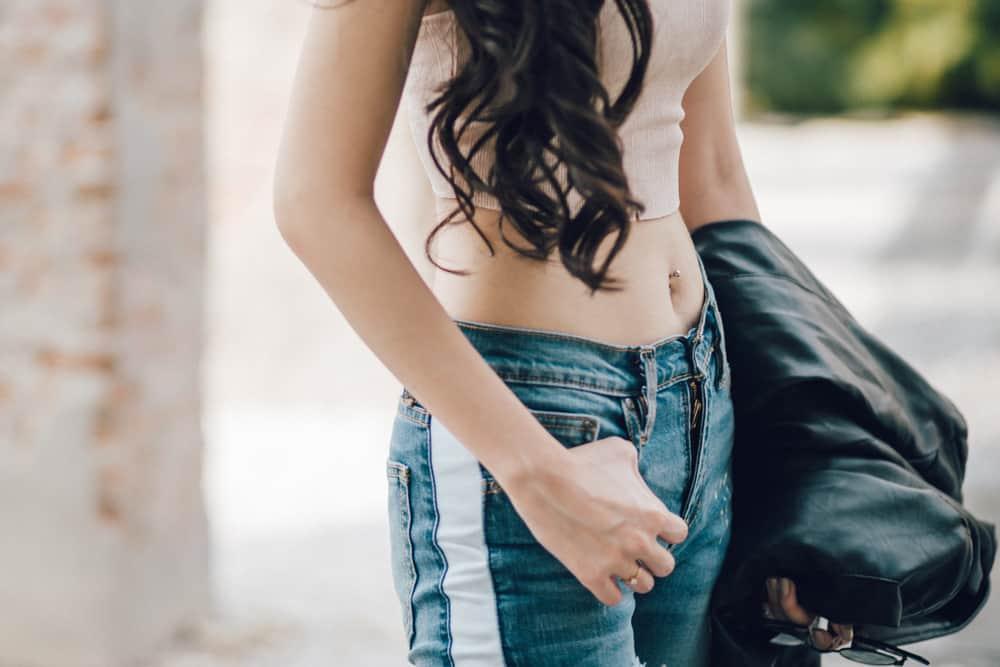 「おへそが痛い・膿が出る」原因は？皮膚科医が教える感染症と隠れた病気