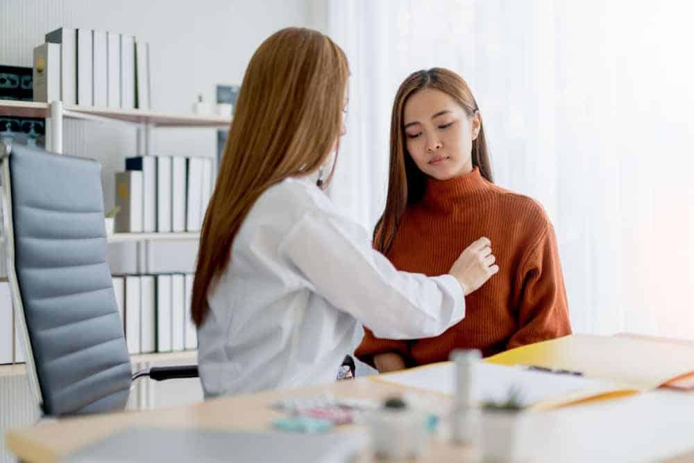 【科学的根拠に基づく】コーヒーと乳腺症：女性の健康に関する俗説と科学的真実を区別するための包括的科学レビュー