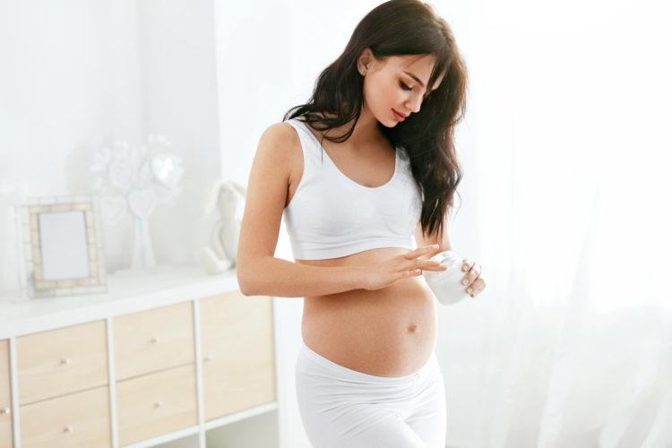 【科学的根拠に基づく】妊娠中の乳首の痛み・チクチクはなぜ？安全な自宅ケア10選と受診の目安