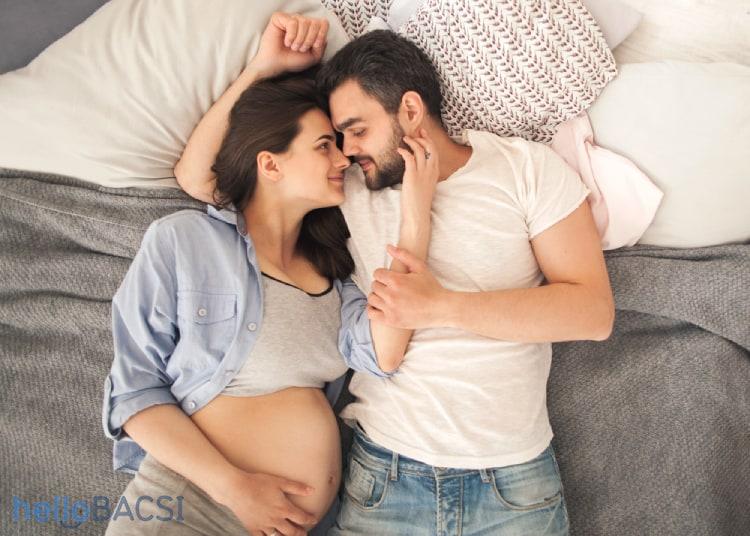 【産婦人科医監修】妊娠中のアナルセックスは安全？胎児への影響と7つの重大リスク、そして本当に安全な性生活の全知識