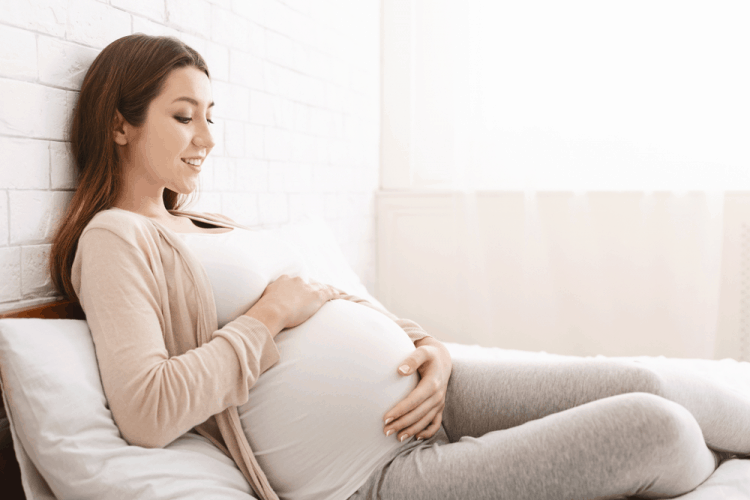 妊婦さんのお腹はなぜ大きくなる？そのサインは「喜び」か「不安」か、産婦人科医が徹底解説