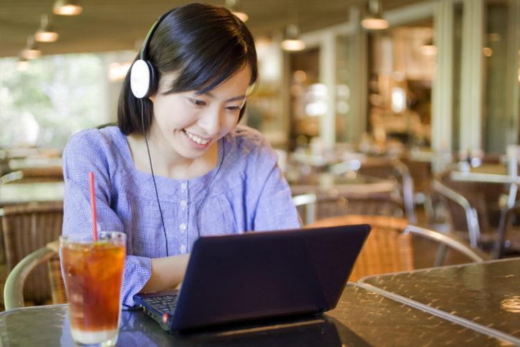 【集中力が続かないときに】脳を刺激する5つの音楽の種類と上手な取り入れ方