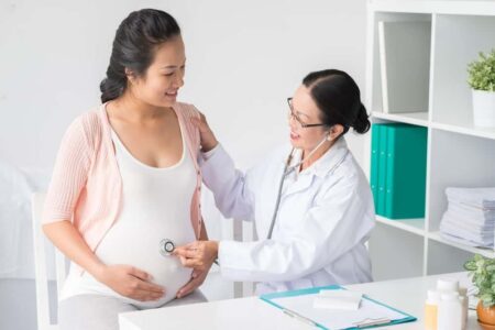 妊娠中の痔、一人で悩まないで。専門家が原因・セルフケア・安全な治療法を徹底解説