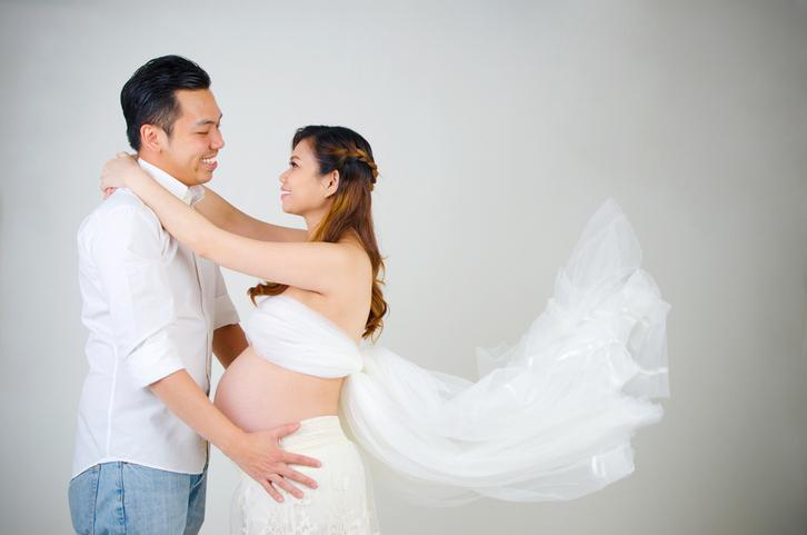 妊娠中のセックスは早産につながる？医学的根拠と最新研究からわかる注意点を専門家が徹底解説