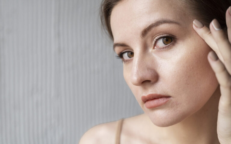 「牛乳で肌が潤う」は医学的に本当?皮膚科専門医が徹底解説する乾燥肌(乾皮症)の正しい原因と科学的スキンケア戦略 8 「牛乳で肌が潤う」は医学的に本当?皮膚科専門医が徹底解説する乾燥肌(乾皮症)の正しい原因と科学的スキンケア戦略